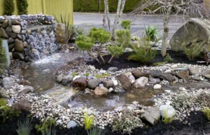 Water Wall with Cascading Stream
